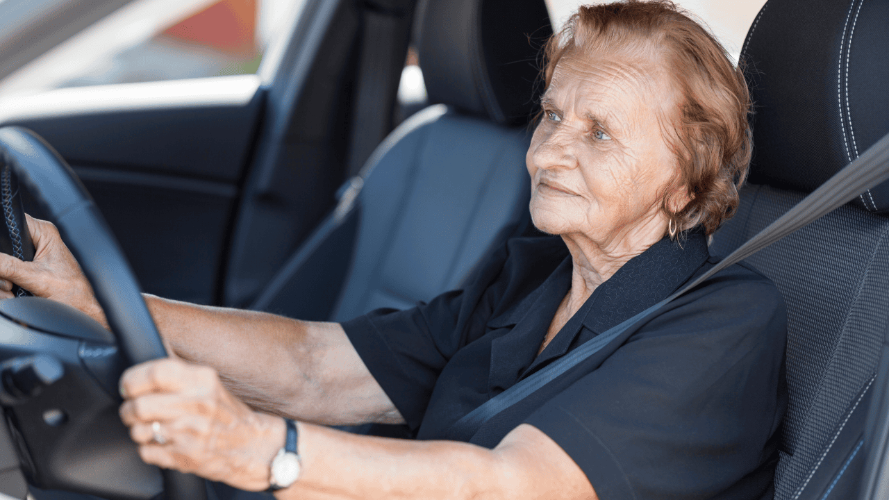 Zmiany w prawie jazdy dla seniorów. Nowe regulacje w 2026