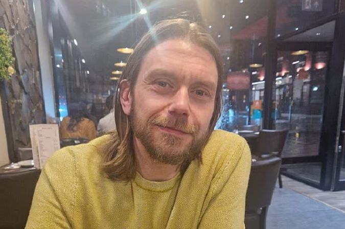 Zaczęło się od bólu pleców. Kilka miesięcy później dowiedział się, iż to rak